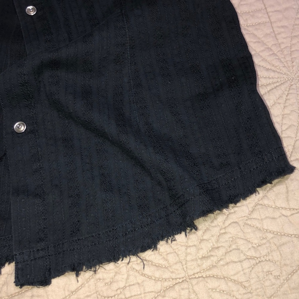 Beautiful Western Shirt! - Picture 5 of 5